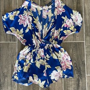 Floral romper | ASTR